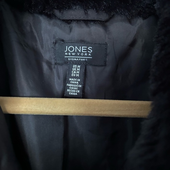 Quilted Jacket - Picture 6 of 7